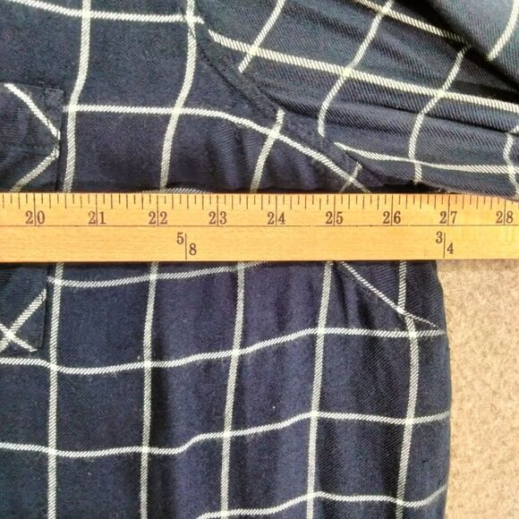 Catherines Button Down Shirt Womens Size 1X Navy Blue Beaded Long Sleeve Grid - Picture 6 of 12